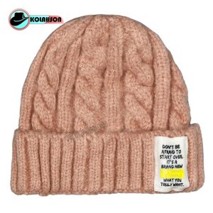 کلاه بزرگسال زمستانه بافت با طرح بافت زنجیری لیبل دار با 14 رنگ متفاوت کد KBZBBTBZLDB14RM012