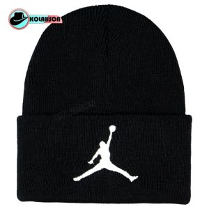 کلاه بزرگسال زمستانه بافت طرح Jordan با رنگ های مشکی و سفید کد KBZBTJBRHMVS003